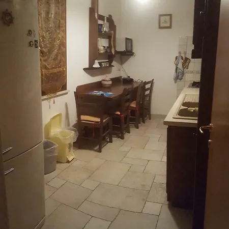 Hébergement de vacances Villetta A Schiera Con Giardino Marmi